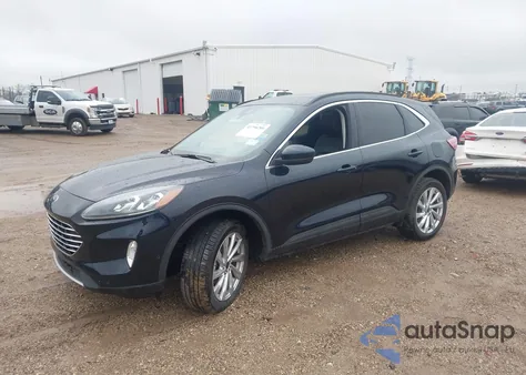 2021 Ford Escape Titanium из США, поврежденный, VIN 1FMCU9J95MUA14490